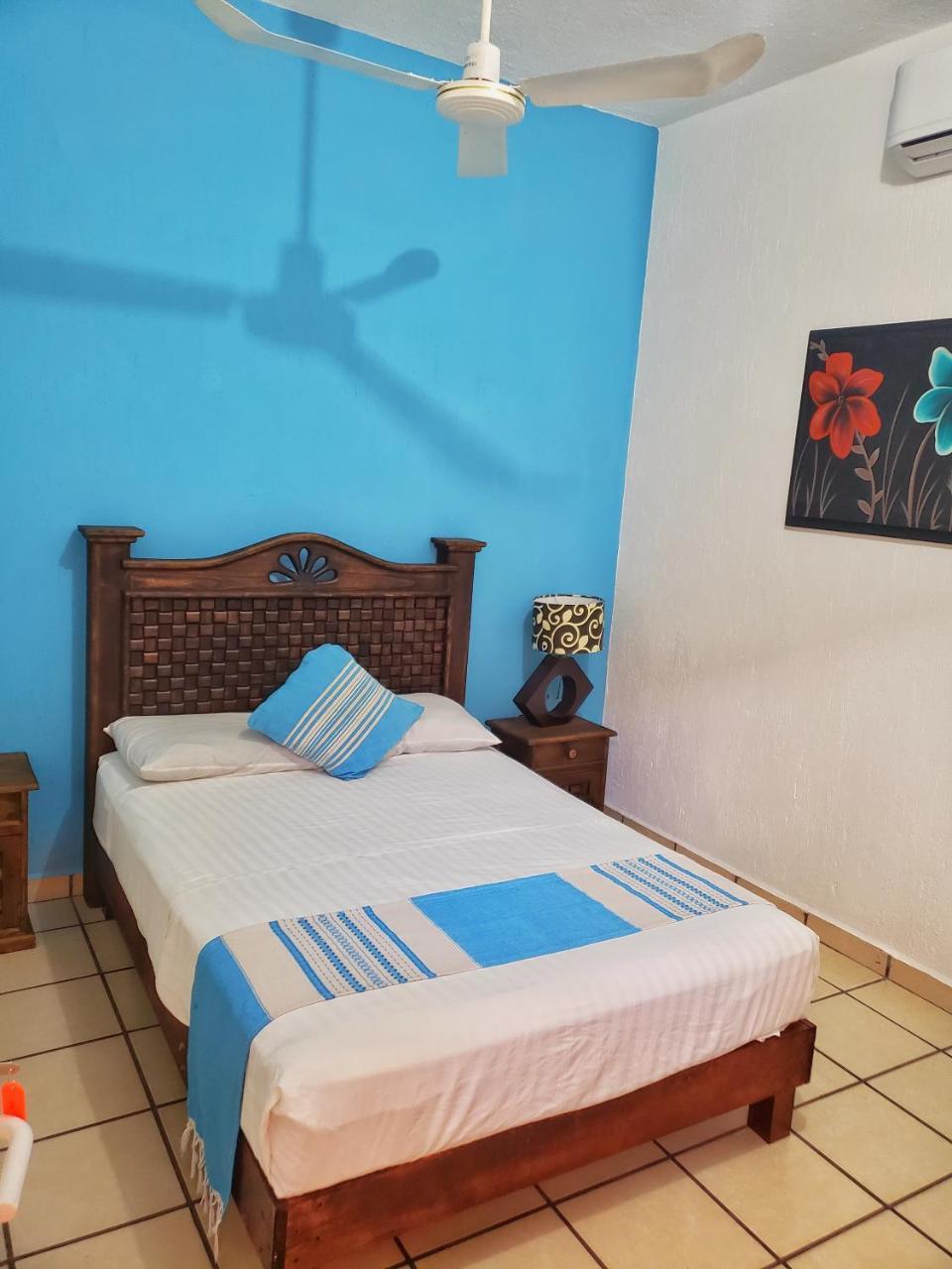 Casa De Huespedes Cielito Lindo Hotel ซานตา ครูซ ฮัวทุลโก ภายนอก รูปภาพ
